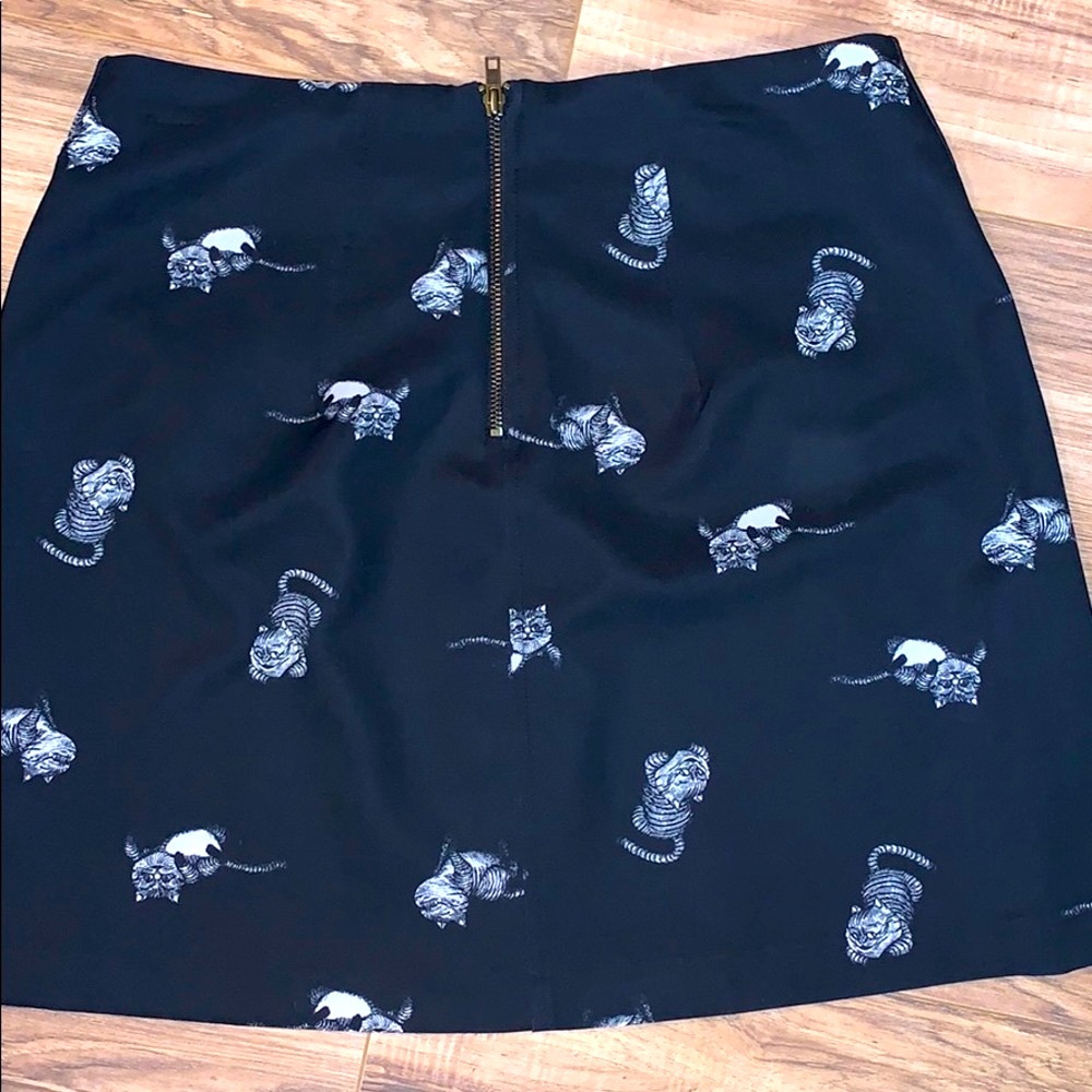 Alice trough the looking glass skirt - Picture 2 of 3